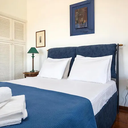 Alkis - Spacious Pool Retreat * Vanato