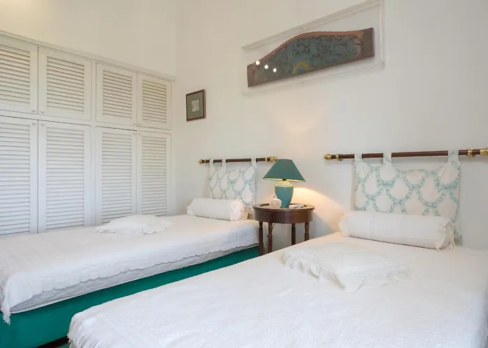 Alkis - Spacious Pool Retreat 别墅 *