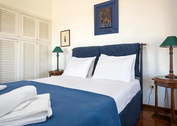 Alkis - Spacious Pool Retreat * Vanato