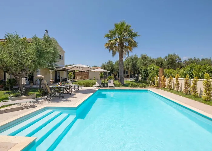 Alkis - Spacious Pool Retreat 别墅 Vanato