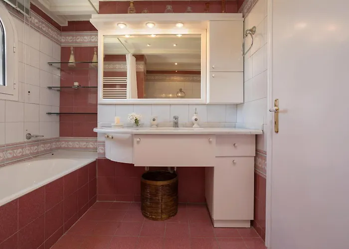 别墅 Alkis - Spacious Pool Retreat