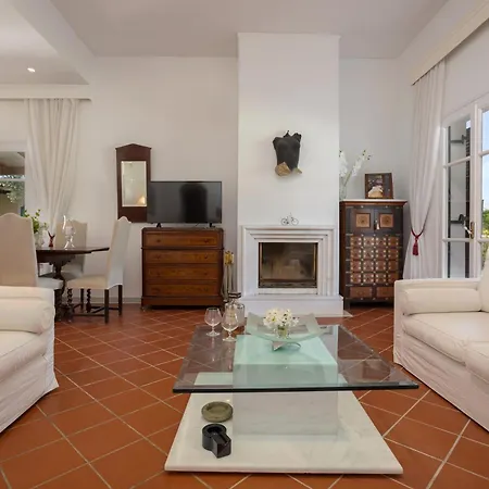 Villa Villa Alkis - Spacious Pool Retreat