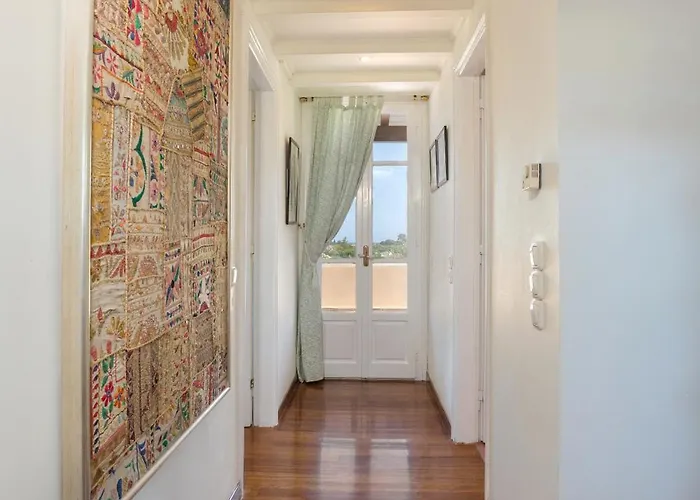 Alkis - Spacious Pool Retreat Willa Vanato