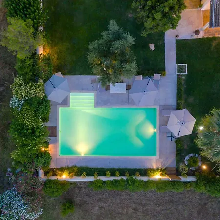 Villa Alkis - Spacious Pool Retreat *